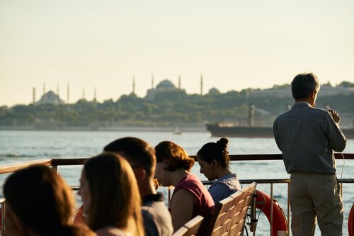pexels-engin-akyurt-2880504